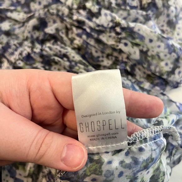 GHOSPELL- Brand New Elegant Floral Ruffle Blouse - Picture 9 of 10